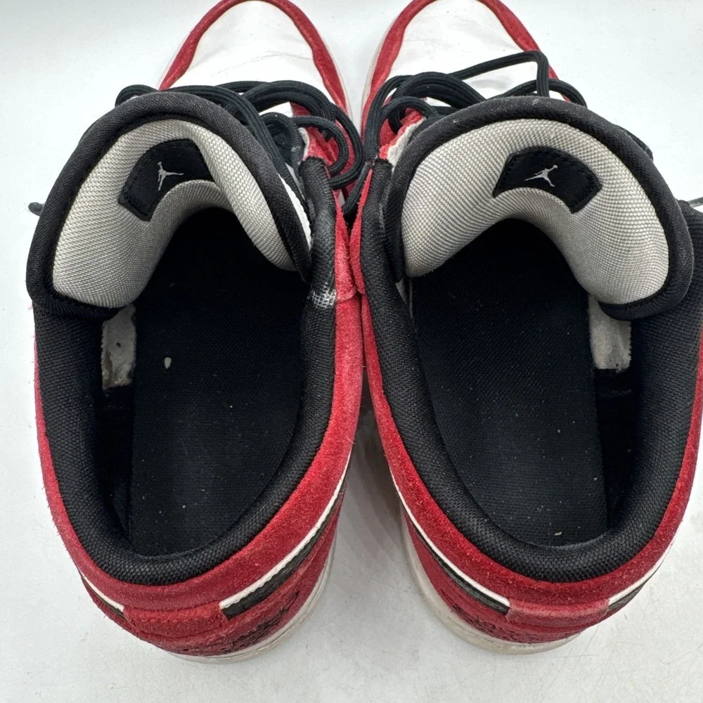 Jordan inner tag